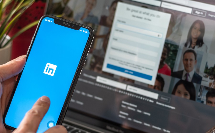 how-to-become-an-influencer-on-linkedin-5e4bddc74c791